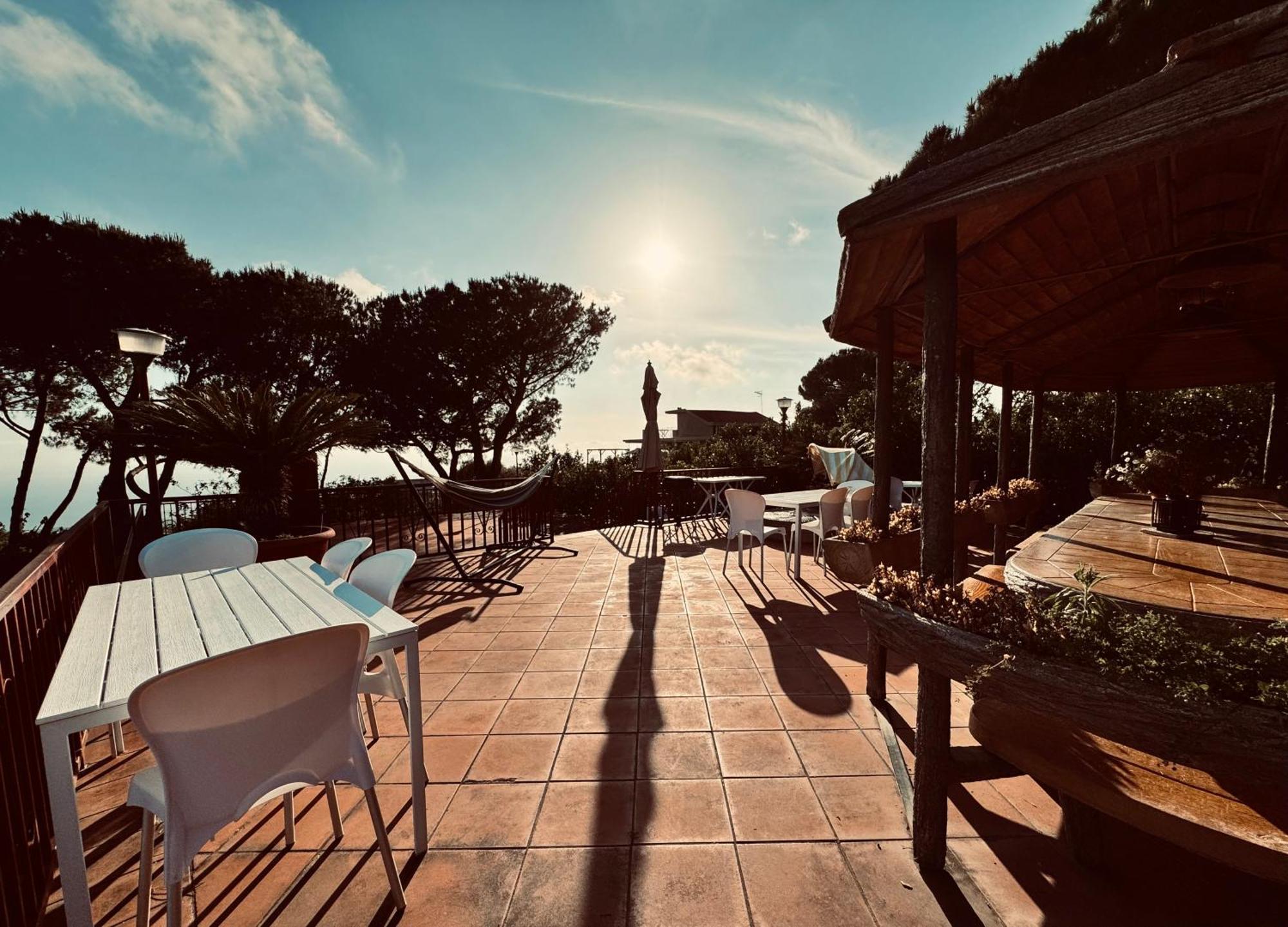 B&B Ioli Vesuvio Ercolano Exterior foto